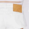 Düğmeli Beyaz Denim Şortlar Düğmeli Beyaz Denim Şortlar