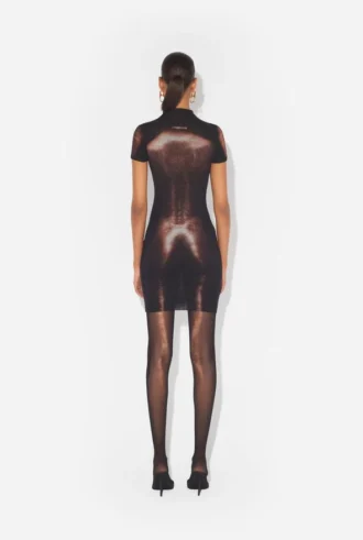 ksa bronz body dust ort 2 330x491 - Kısa Bronz Body Dust Şort