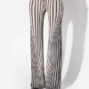 Yeniden Baskı – Lacivert Body Morph Pantolon Yeniden Baskı – Lacivert Body Morph Pantolon